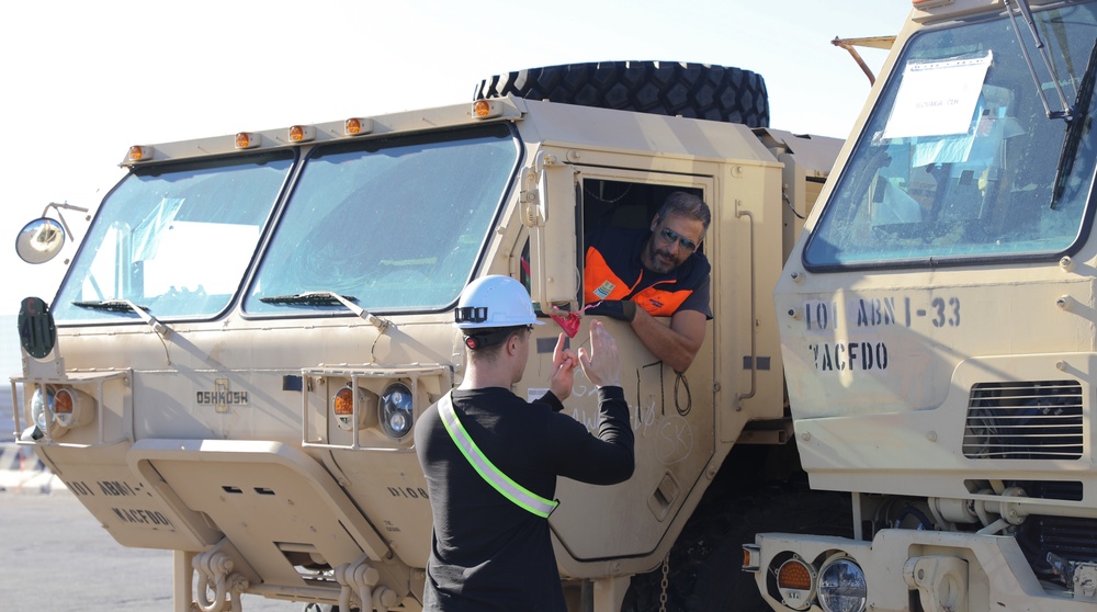 21st TSC, 839th Transportation Battalion and &quot;Rakkasans&quot; project power through the Port of Livorno