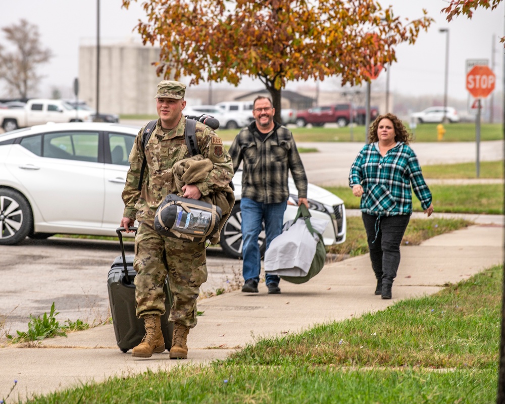 121 ARW Airmen deploy