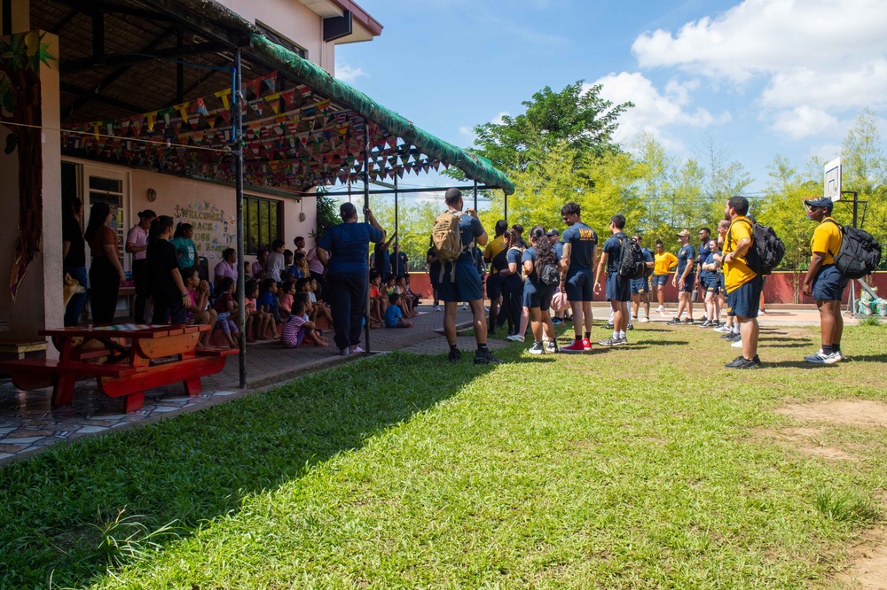 Sailors participate in community relations event in Manila, Republic of Philippines