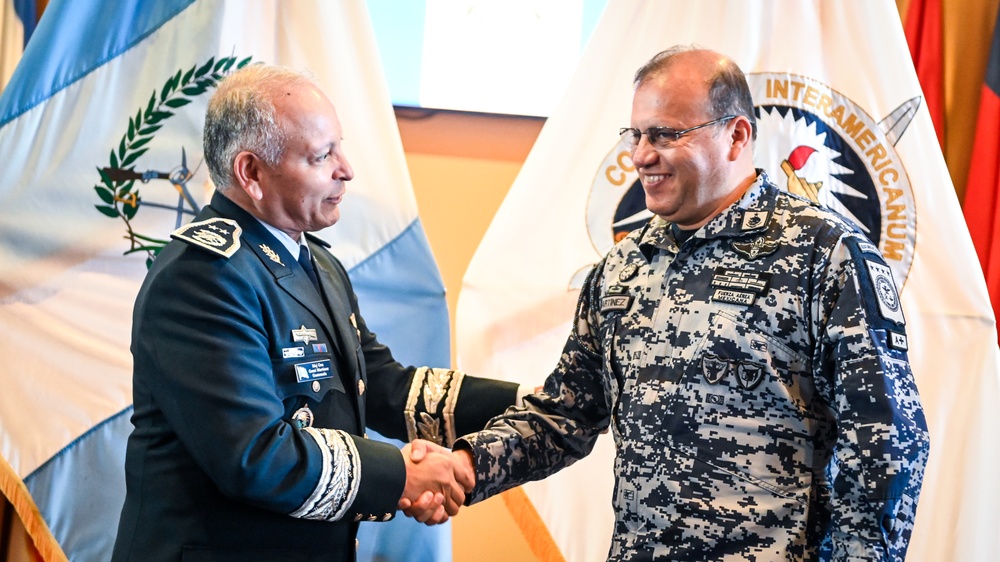 Guatemalan Incoming Chief of Delagation Visits the IADC