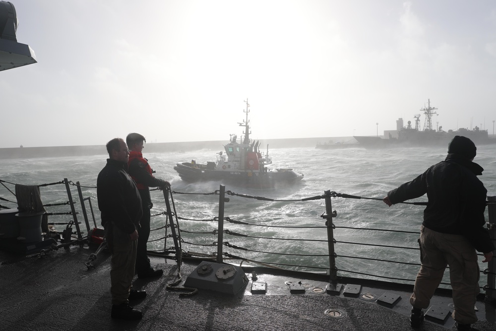 USS Paul Ignatius Departs Rota, Spain