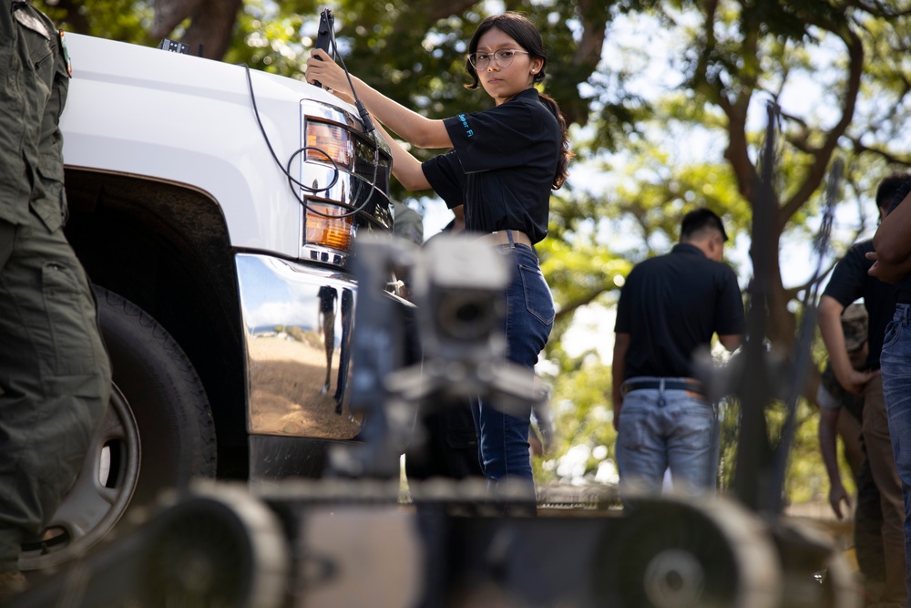 Class is in Session: Kapolei High School JROTC Cadets Visit MCBH