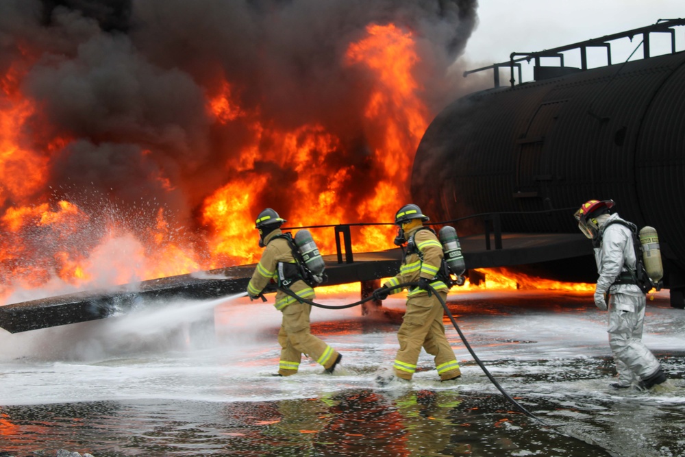 US Air Force, Canadian Armed Forces firefighters conduct joint training