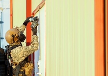 5th SFG (A) Soldiers Hone CBRN Skills at Dugway