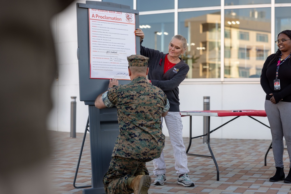 MCAS Iwakuni kicks off Red Ribbon Week with an anti-drug proclamation