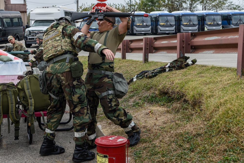 Osan trains detainee procedure during Vigilant Defense 24