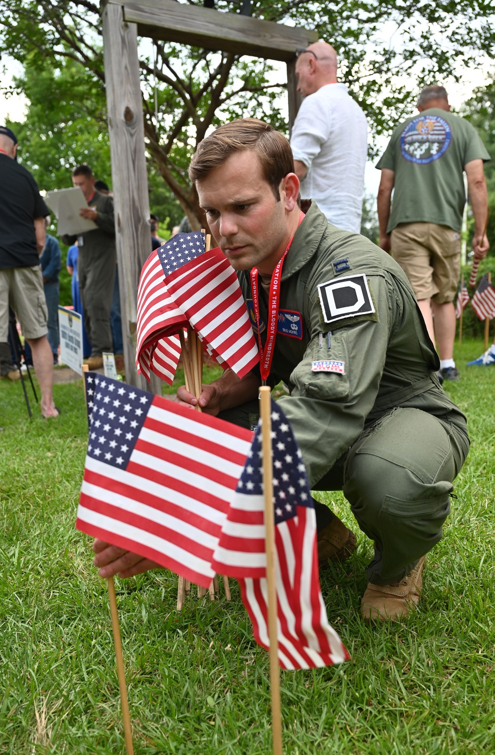 100th ARW Airmen meet legendary heroes of WWII at 100th BG reunion in Savannah