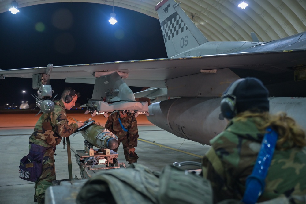 8 MXG enables Wolf Pack’s critical ROK defense mission