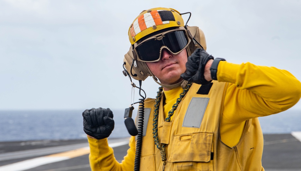USS Ronald Reagan (CVN 76) conducts flight operations