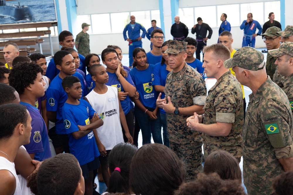 Marine Forces South deputy commander visits Brazilian Navy Human Performance Division