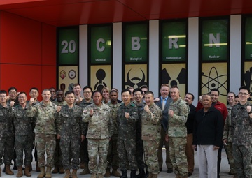 US Army 20th CBRNE Command hosts ROK CBRN Defense Command at headquarters