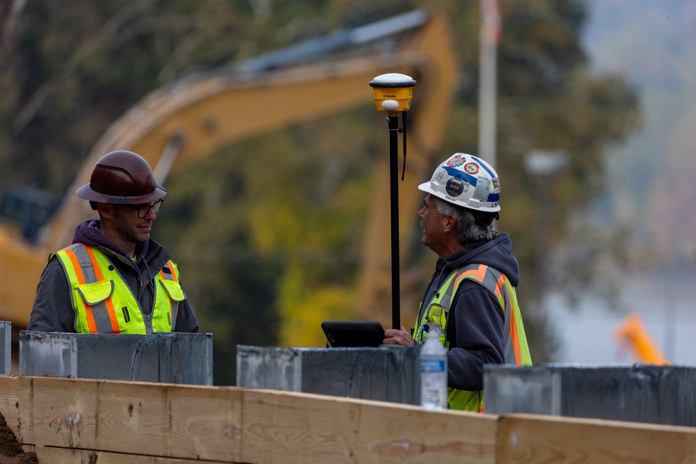 Montgomery Locks and Dam Megaproject Underway to Enhance Ohio River Barge Capacit