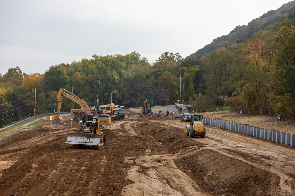 Montgomery Locks and Dam Megaproject Underway to Enhance Ohio River Barge Capacit