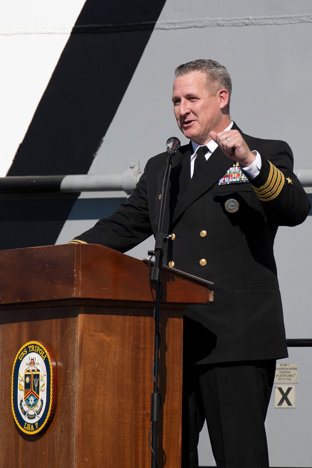 USS Tripoli Holds Change of Command Ceremony