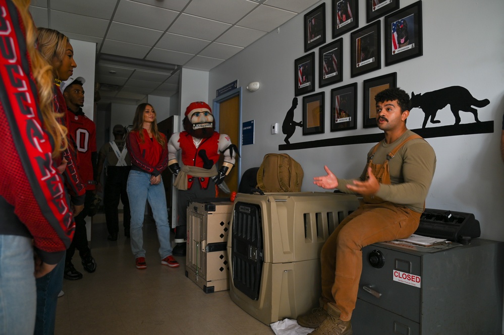Tampa Bay Buccaneers visit MacDill
