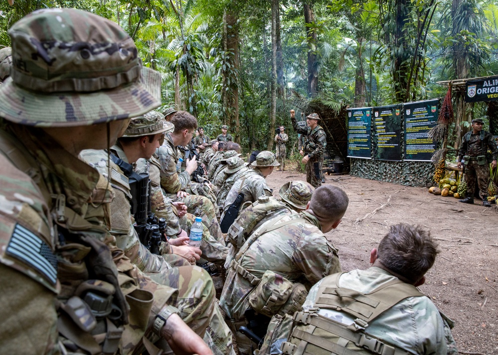 Southern Vanguard 24 Soldiers attend Brazilian Jungle Familiarization Course