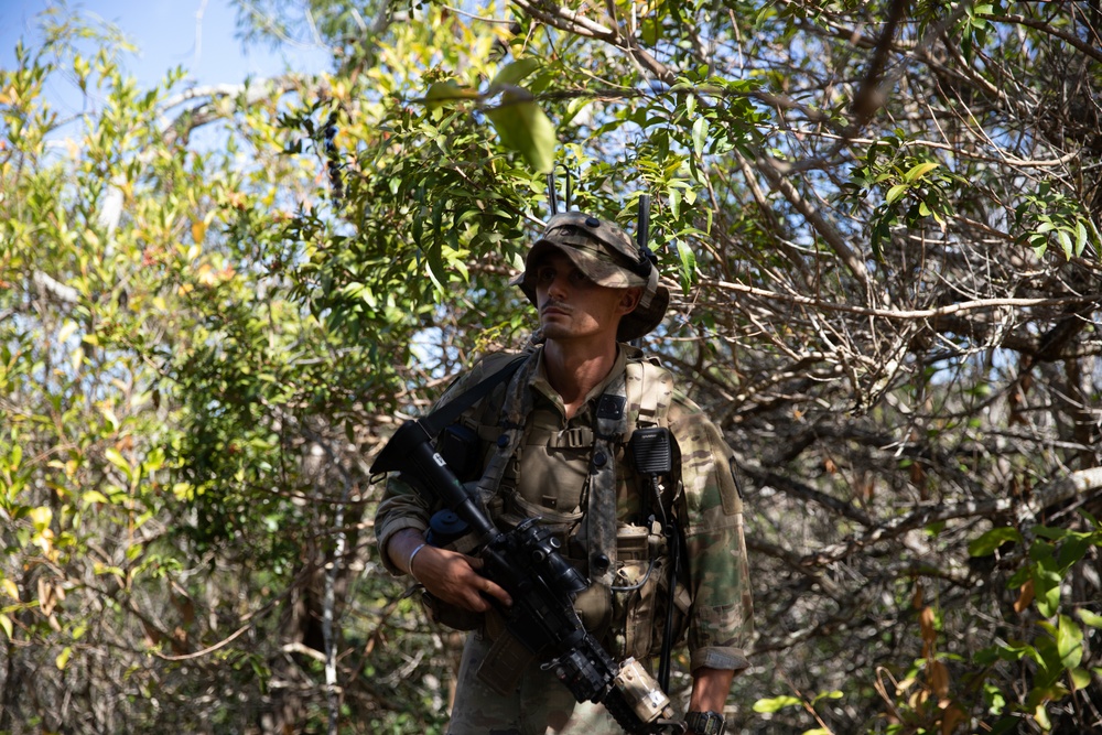 Raider Soldiers Screen Objective Blaze at JPMRC 24-01