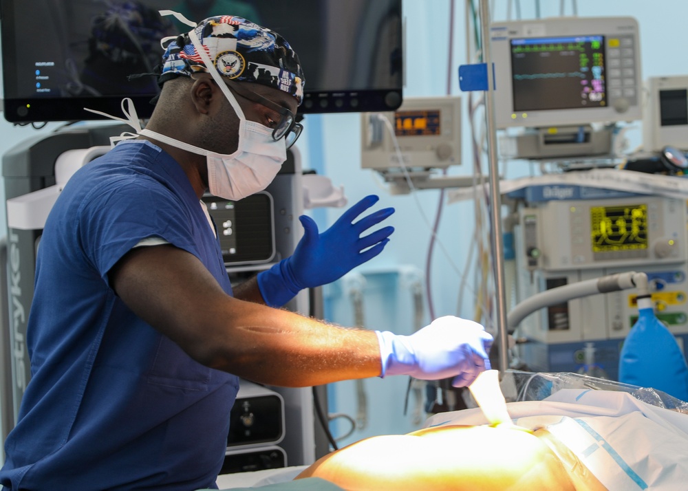 Pacific Partnership 2024-1; Surgery Aboard USNS Mercy