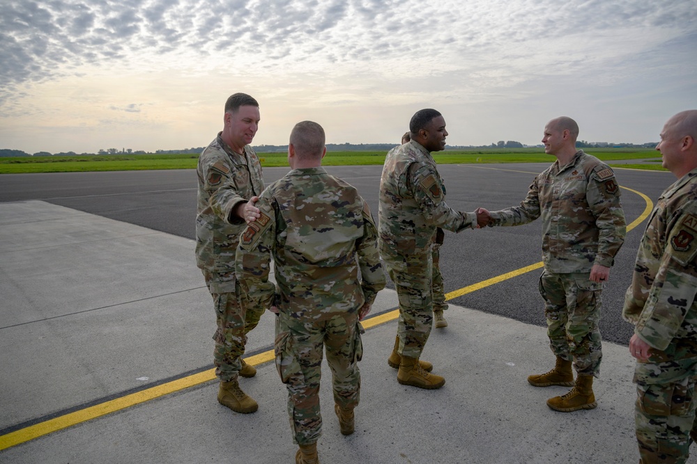 86th Airlift Wing Leadership immersion to the 424th Air Base Squadron