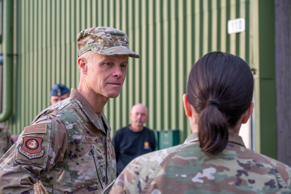 Third Air Force leaders visit Pathfinders, NATO Joint Warfare Centre in Norway