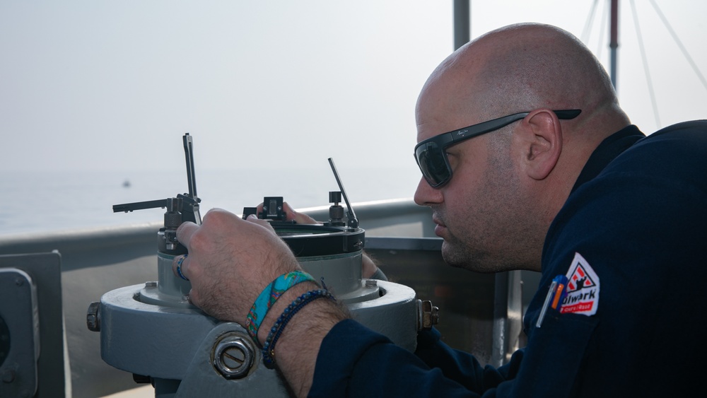 USS Gladiator Stands Watch in the Arabian Gulf