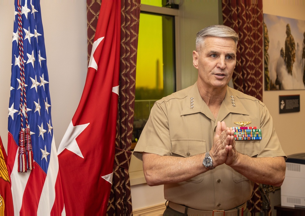 Secretary of the Navy Appoints Gen. Mahoney as the 37th Assistant Commandant of the Marine Corps