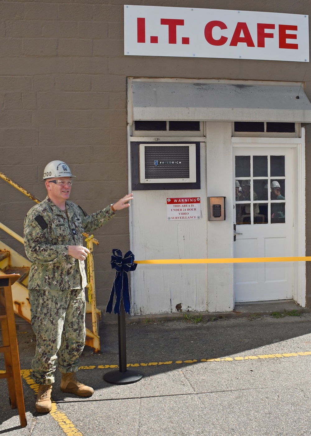 Norfolk Naval Shipyard Opens New IT Cafe for Employees