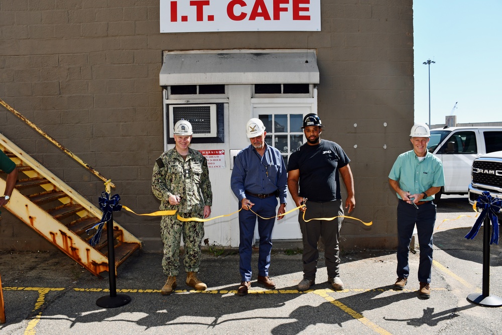 Norfolk Naval Shipyard Opens New IT Cafe for Employees