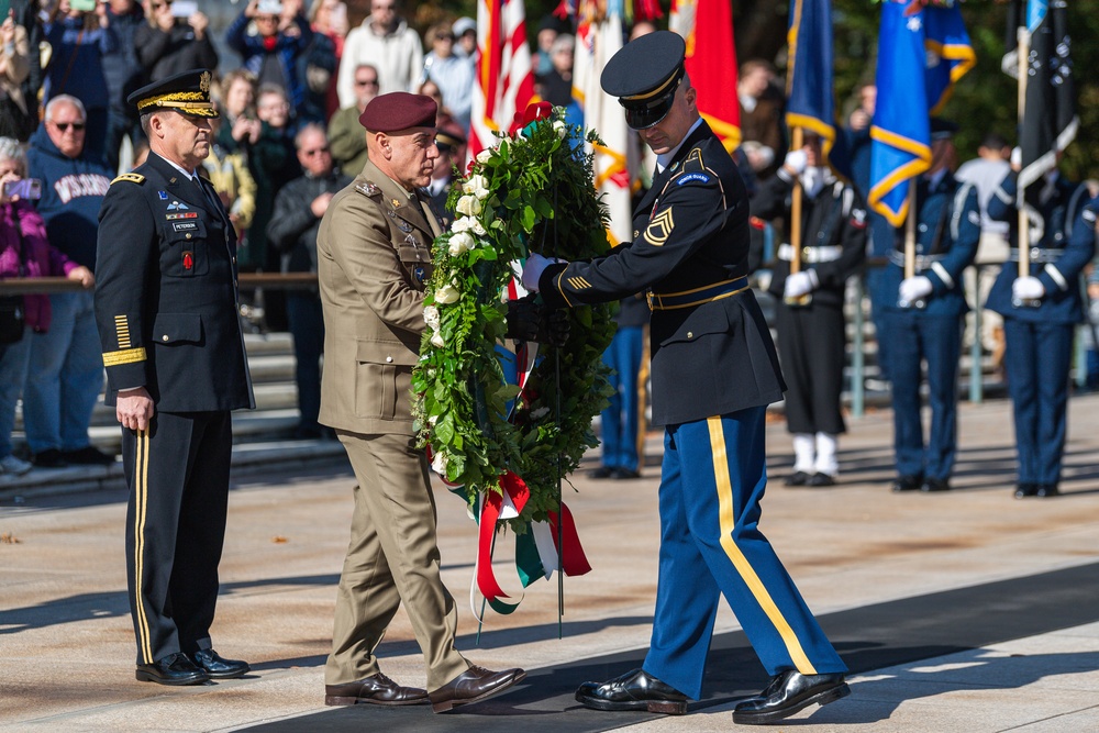 Italian Deputy Chief of Defence Staff Lays Wreath at Arlington