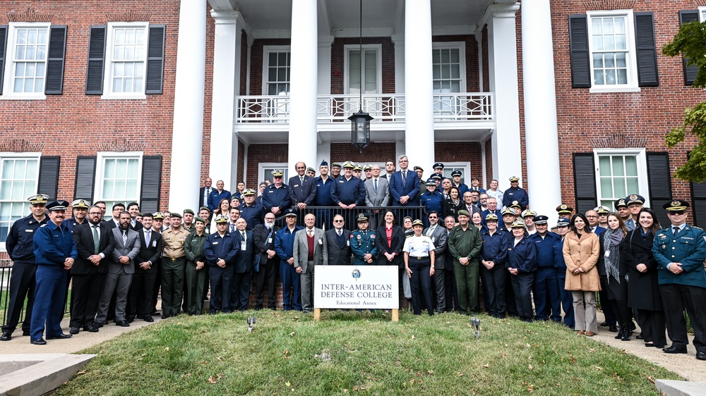 Brazilian ESG and ESD Delegations Visit IADC for Classes and Seminars in Building 60