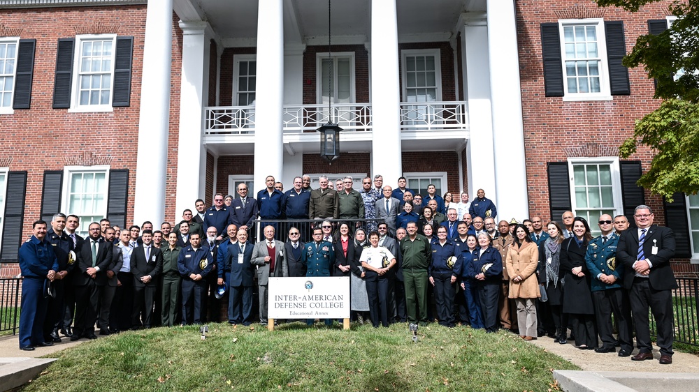 Brazilian ESG and ESD Delegations Visit IADC for Classes and Seminars in Building 60