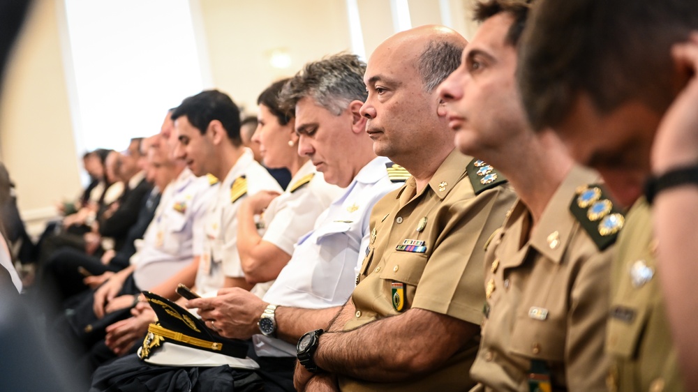 Brazilian ESG and ESD Delegations Visit IADC for Classes and Seminars in Building 60