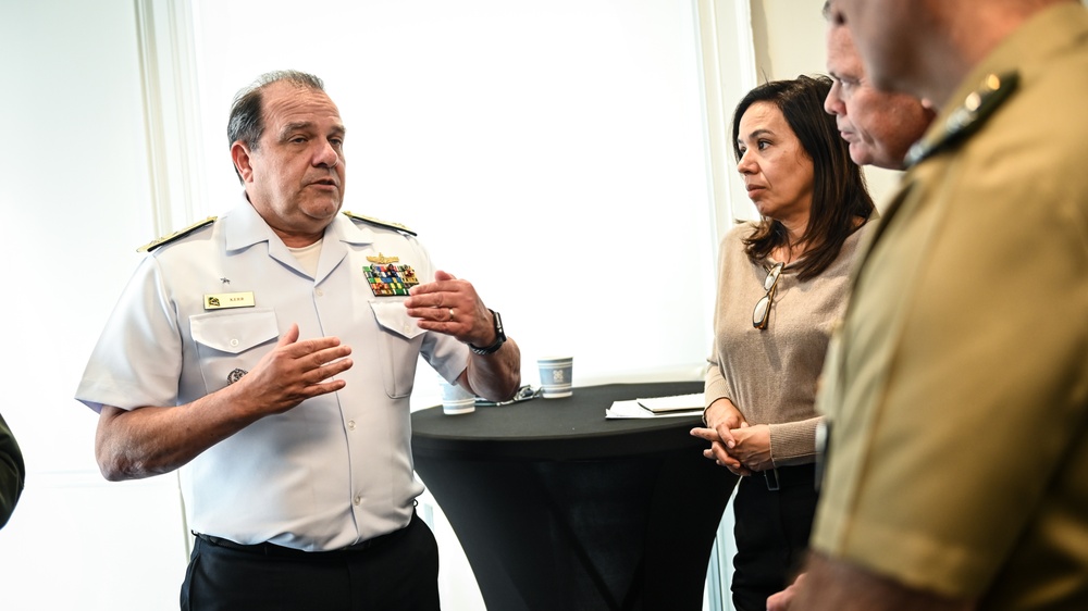 Brazilian ESG and ESD Delegations Visit IADC for Classes and Seminars in Building 60