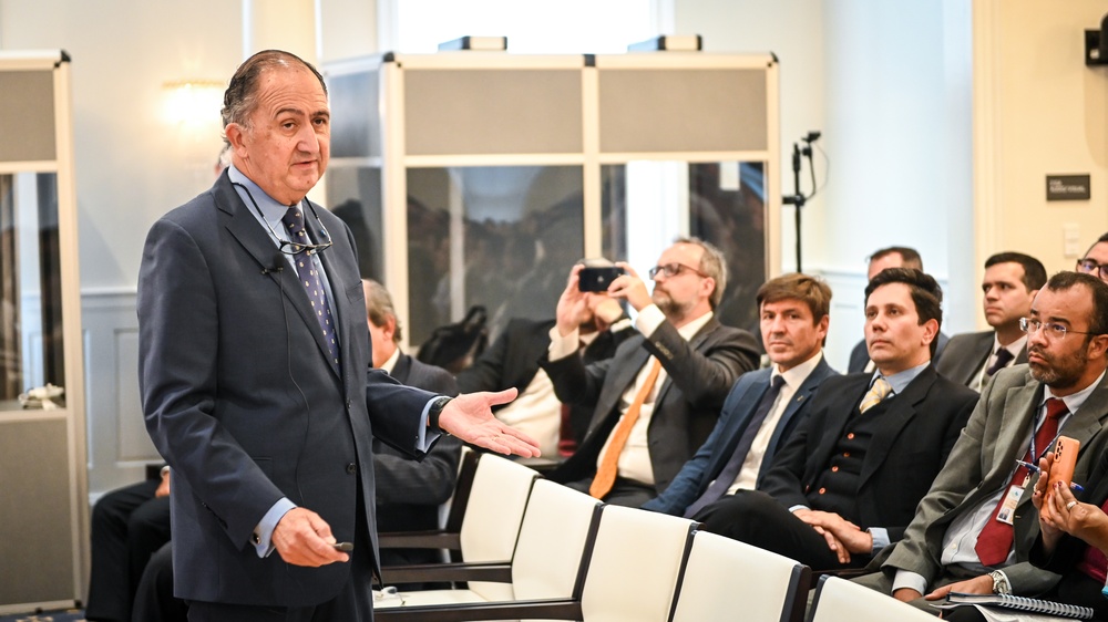 Brazilian ESG and ESD Delegations Visit IADC for Classes and Seminars in Building 60