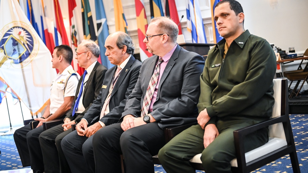Brazilian ESG and ESD Delegations Visit IADC for Classes and Seminars in Building 60