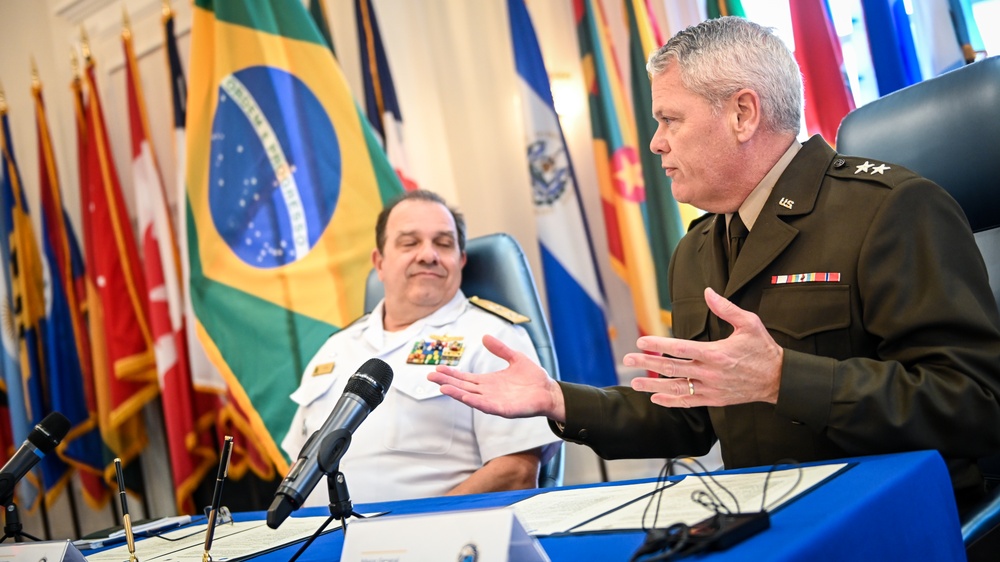 Brazilian ESG and ESD Delegations Visit IADC for Classes and Seminars in Building 60
