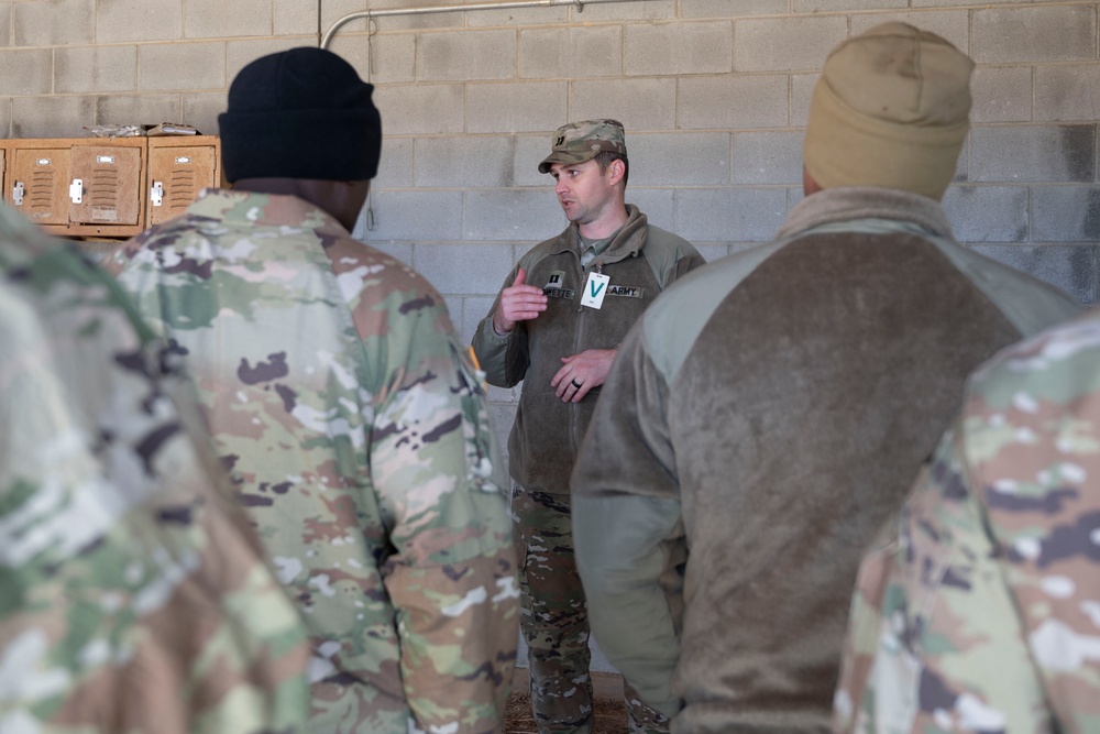 USAMMDA, USAMTEAC teams test field-portable ventilator, prolonged care kit during operational assessment with Fort Liberty-based medical company