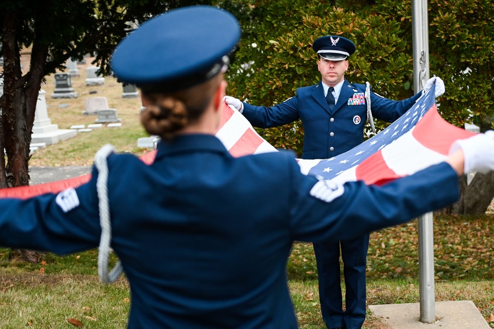 139th Honor Guard replaces old U.S. flag at cemetery