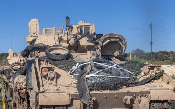 First Team Conducts Wet Gap Crossing