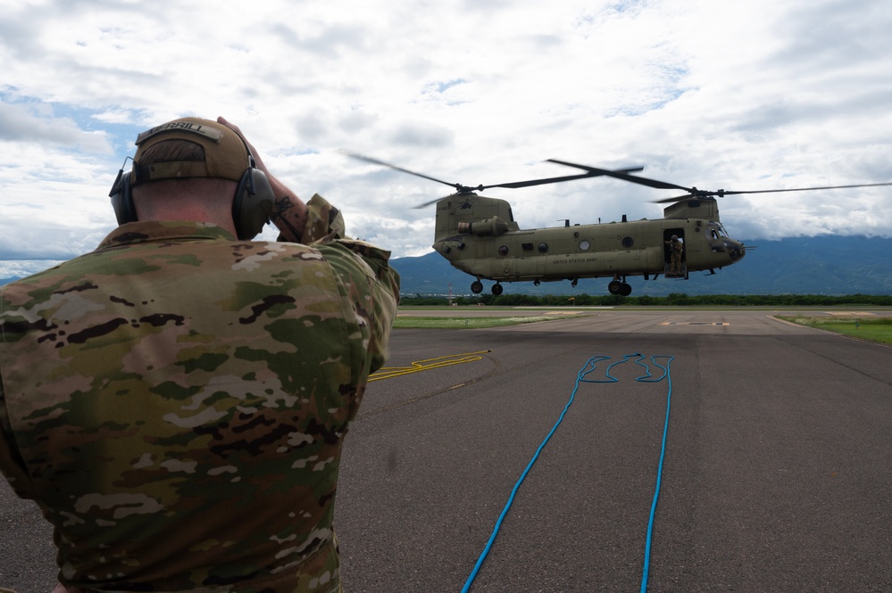 1-228th Aviation Regiment trains on UMARK