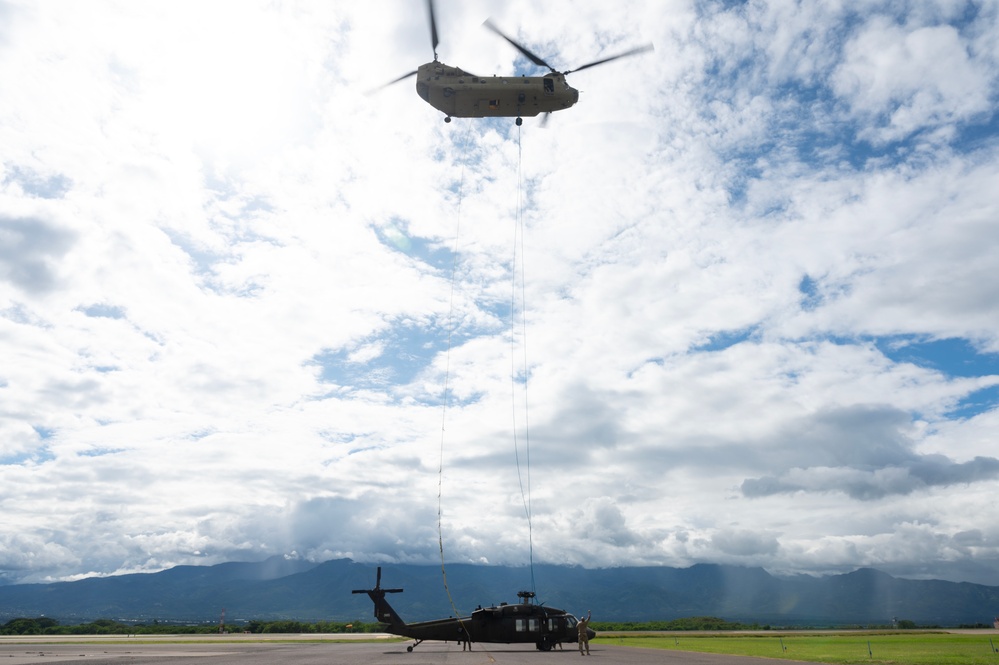 1-228th Aviation Regiment trains on UMARK