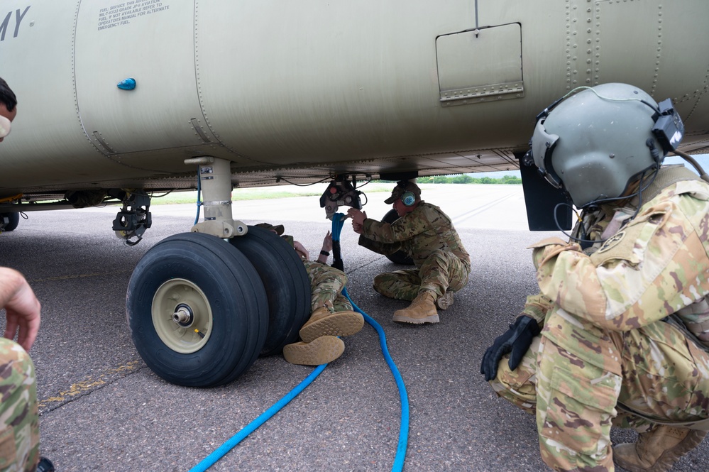 1-228th Aviation Regiment trains on UMARK