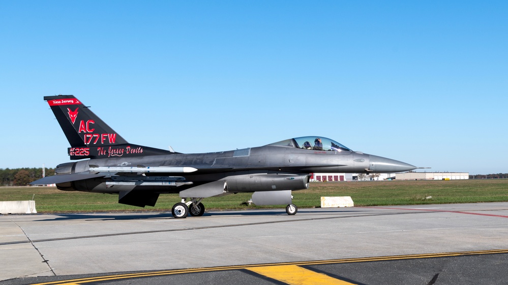 F-16C Fighting Falcon Gets First Flight After Receiving New Tail Flash