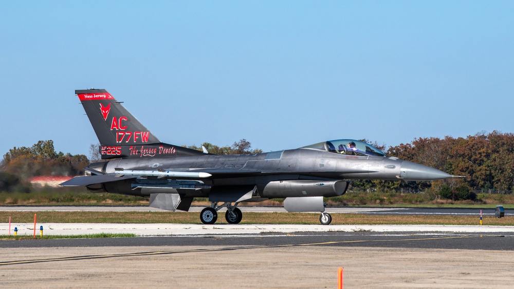 F-16C Fighting Falcon Gets First Flight After Receiving New Tail Flash