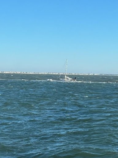 Coast Guard rescues man from aground sailboat near Charleston, South Carolina
