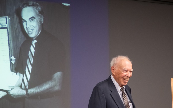 Jim Vallas Inducted as Warfare Center’s 12th Distinguished Alumni