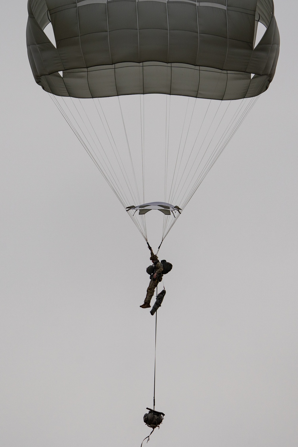 Arctic Angels conduct joint forcible entry operation during Arctic Aloha