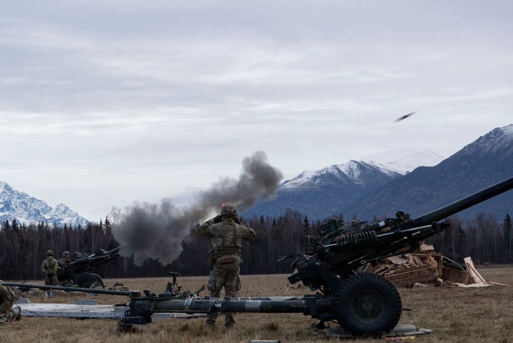 Arctic Angels conduct joint forcible entry operation during Arctic Aloha