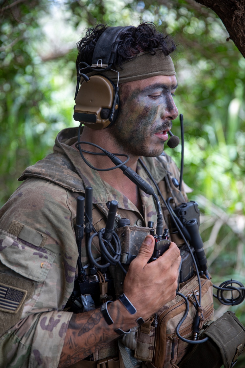 U.S. Soldiers establish a defensive perimeter during JPMRC 24-01