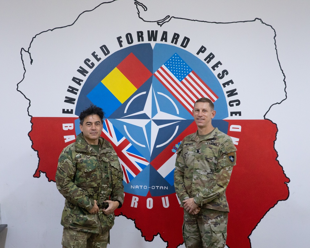 British 3rd Division Commander meets with commander of U.S. Panther Battalion in Poland